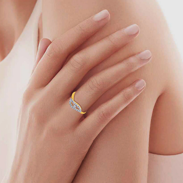 6 Factors to Consider When Buying a Diamond 4 Diamond Ring