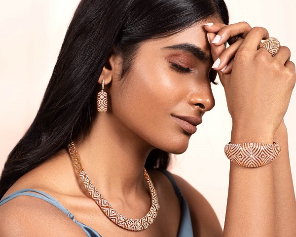 Jewellery To Add Elegance