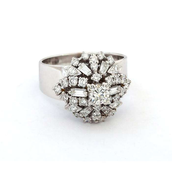 10 Unique Modern Diamond Engagement Rings Design 2023 9 Radiant Cut Diamond Ring