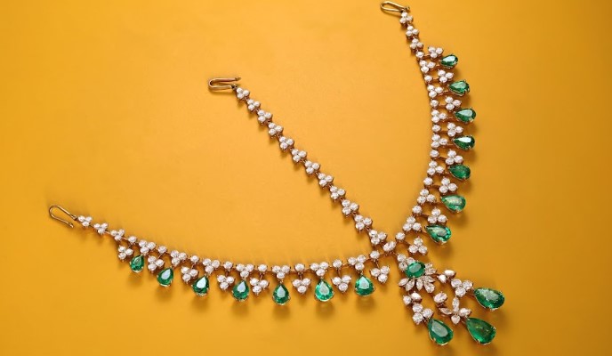 7 Different Types Of Temple Jewellery In Trend 7 Nethi chutti - Types Of Temple Jewellery