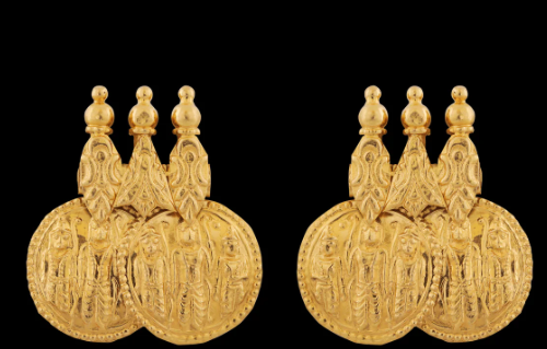 Plain gold earrings