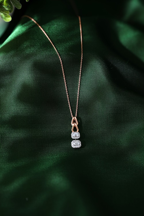 Classic Modern Chain