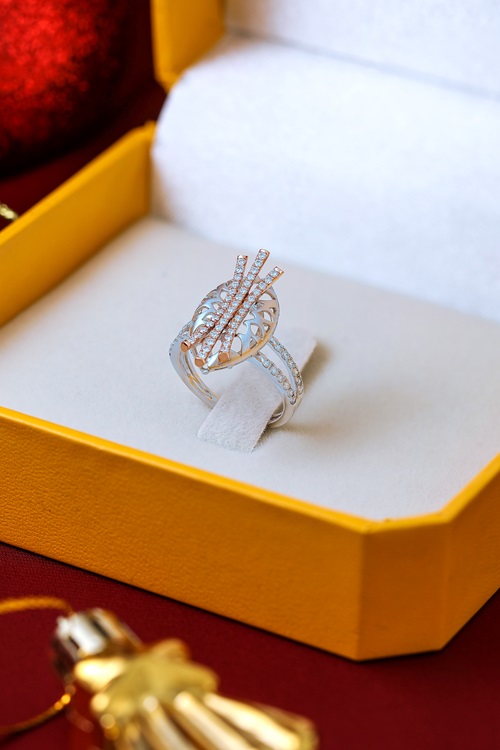 Contemporary Elegance Ring