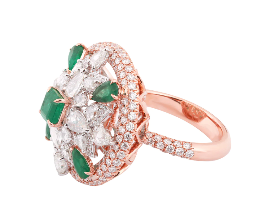 10 Must-have South Indian Gold Jewellery for Bride 7 sparkling diamond ring