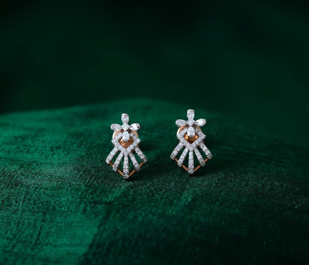 Jewellery Under 25K You Must Have 10 Teardrop Diamond Earrings