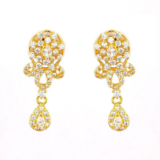 7 Timeless Friendship Day Jewellery Gift Ideas for Your Best Friend 6 Daily Wear Diamond Earring