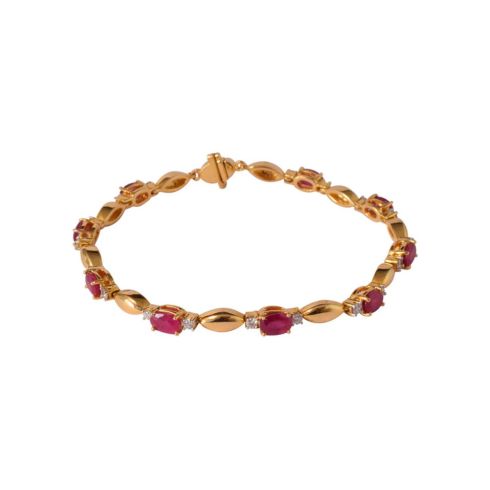 12 Elegant Gold Bracelets That Elevate Your Style 1 Ruby Gold Bracelet