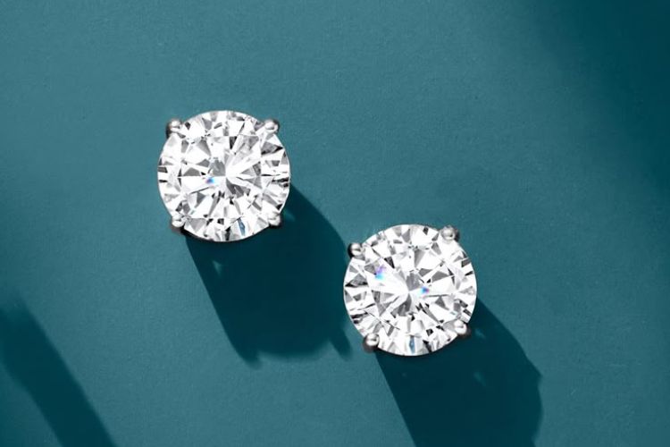 Elegant Diamond Stud Earrings
