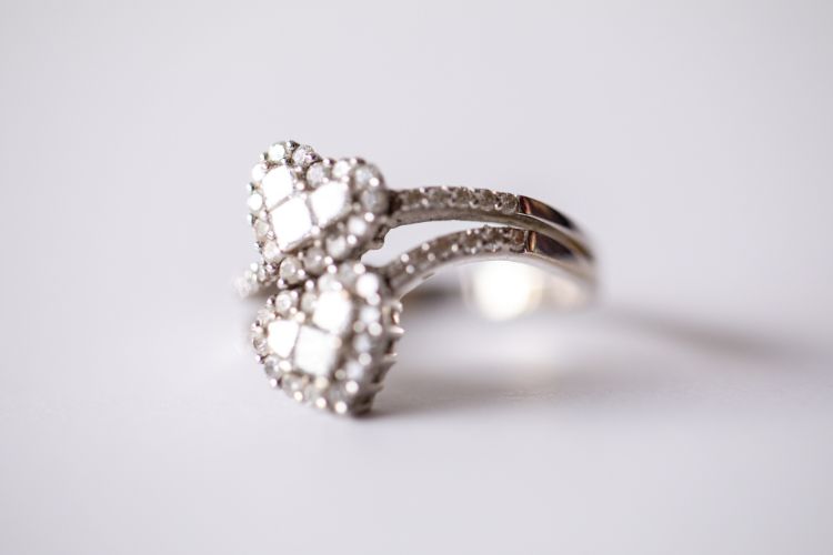Heart-Shaped Diamond Nose Pin